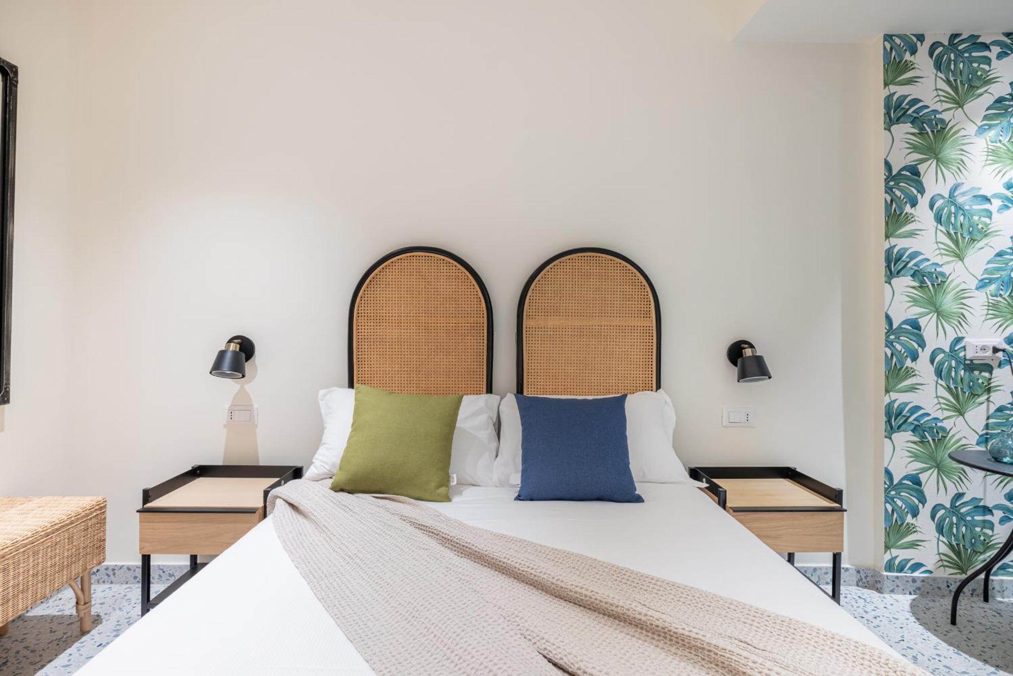 Charming 3 Bedroom Apartment In The Historic Center โรม ภายนอก รูปภาพ