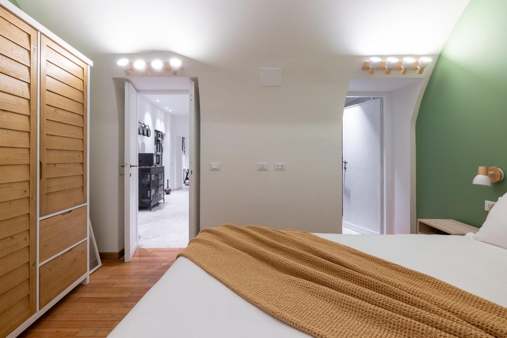 Charming 3 Bedroom Apartment In The Historic Center โรม ภายนอก รูปภาพ